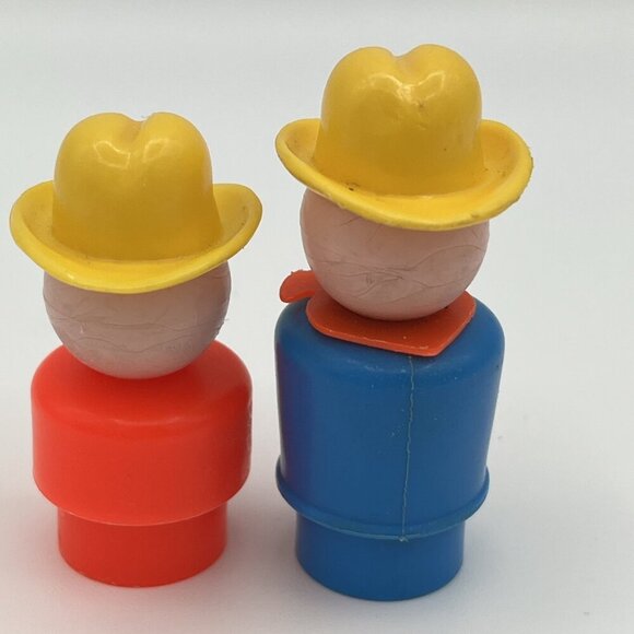 Vintage Fisher Price Little People Farmer & Son Yellow Hat Farm Figure USA - Picture 3 of 7